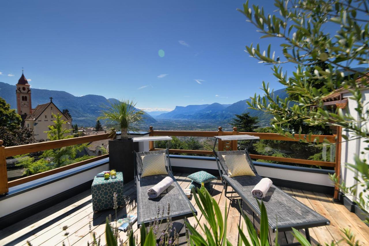 Small Hotel Sonne Tirolo Zewnętrze zdjęcie